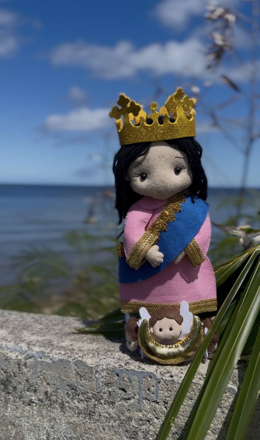 12" Santa Marian Kamalen Devotion Doll